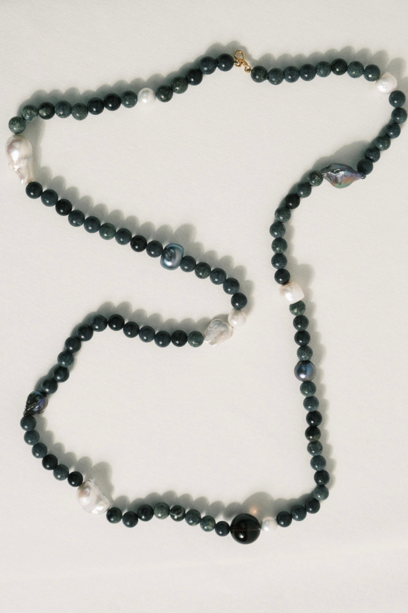 Flapper Necklace Deep Blue